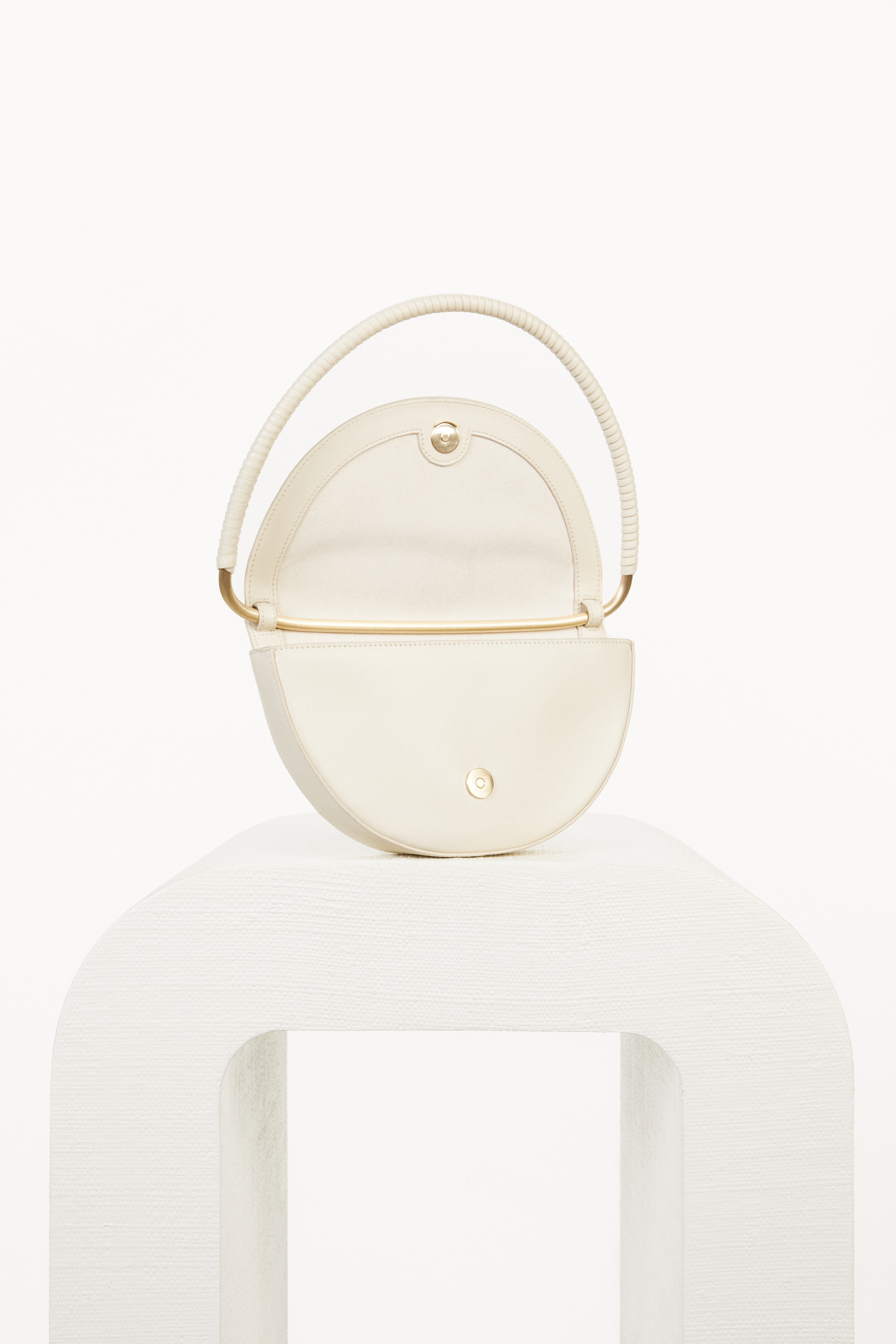 Ryka Tasche