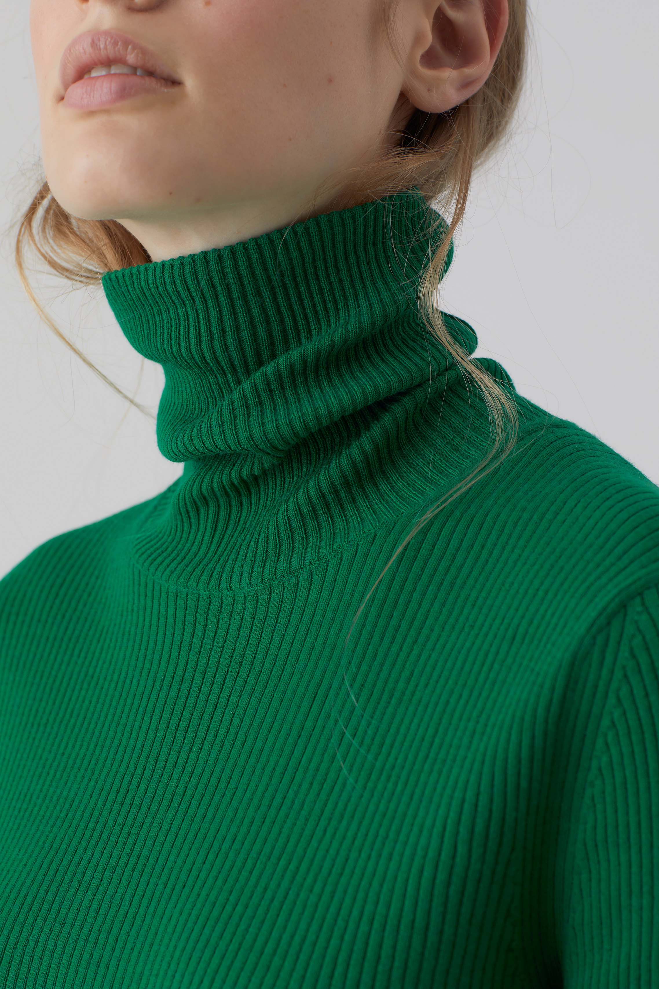 SLEEVE PULLOVER