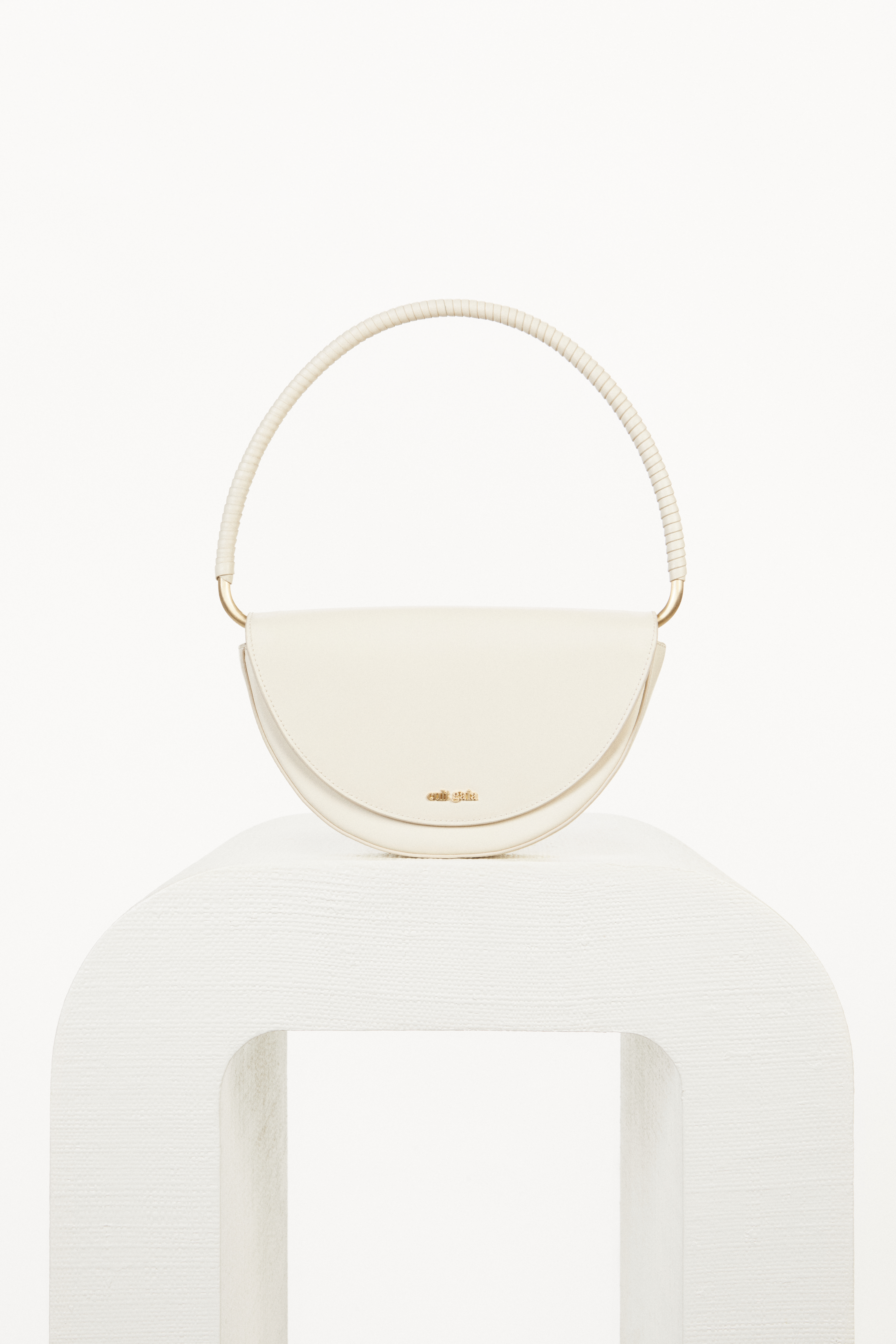 Ryka Tasche