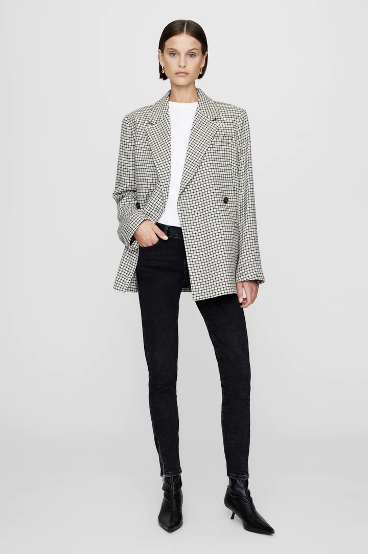 Kaia Blazer