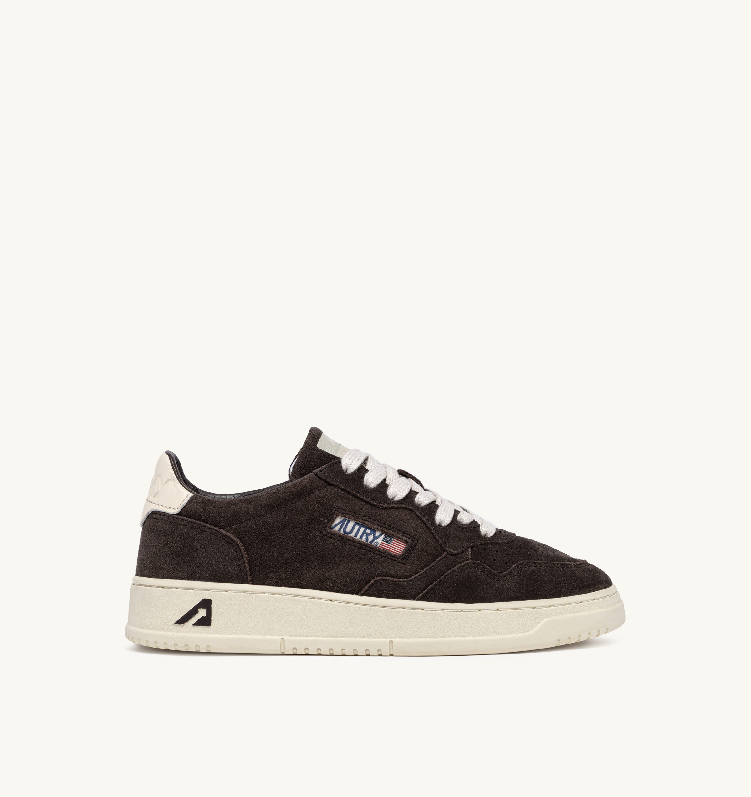 Medalist Sneaker